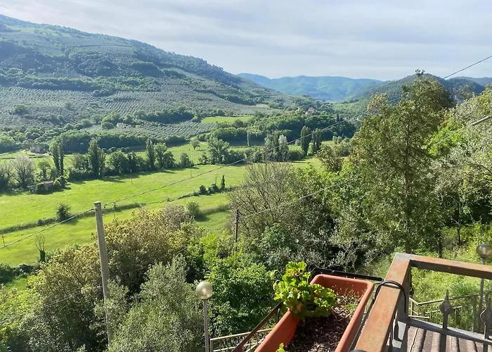 Panoramic In Umbria Vila *