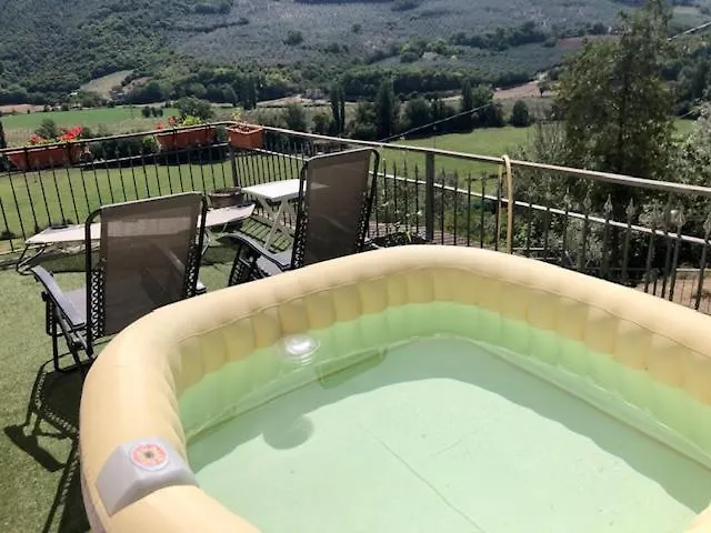 Vila Panoramic In Umbria Montefranco